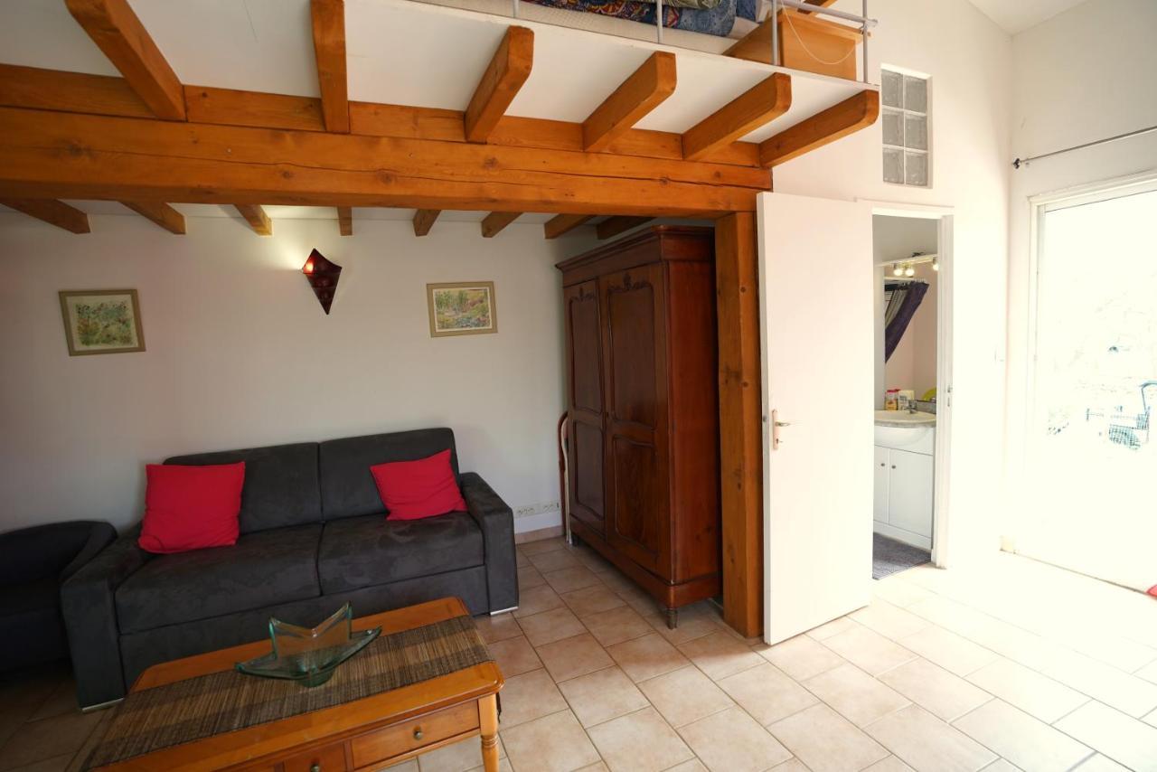 Loft Avec Mezzanine Apartment Montagnac  Exterior photo