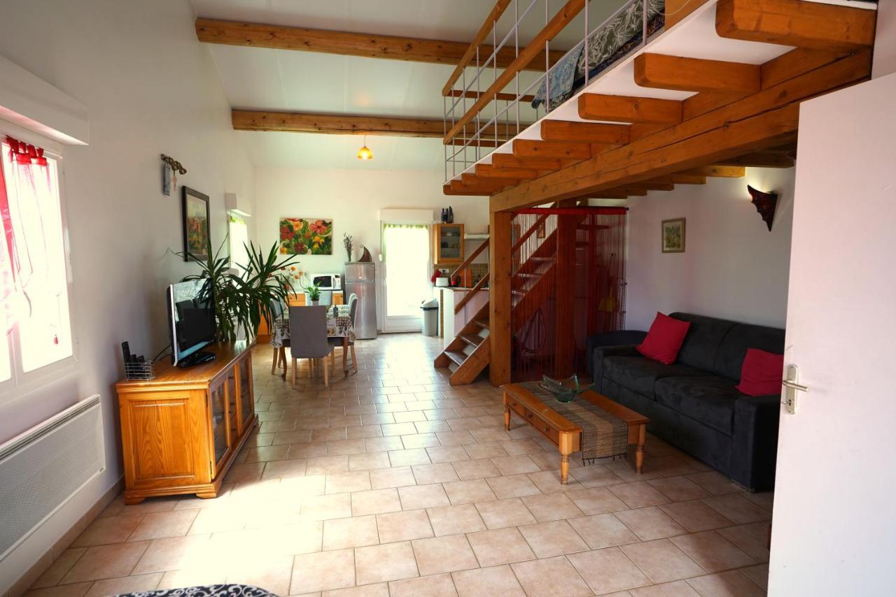Loft Avec Mezzanine Apartment Montagnac  Exterior photo